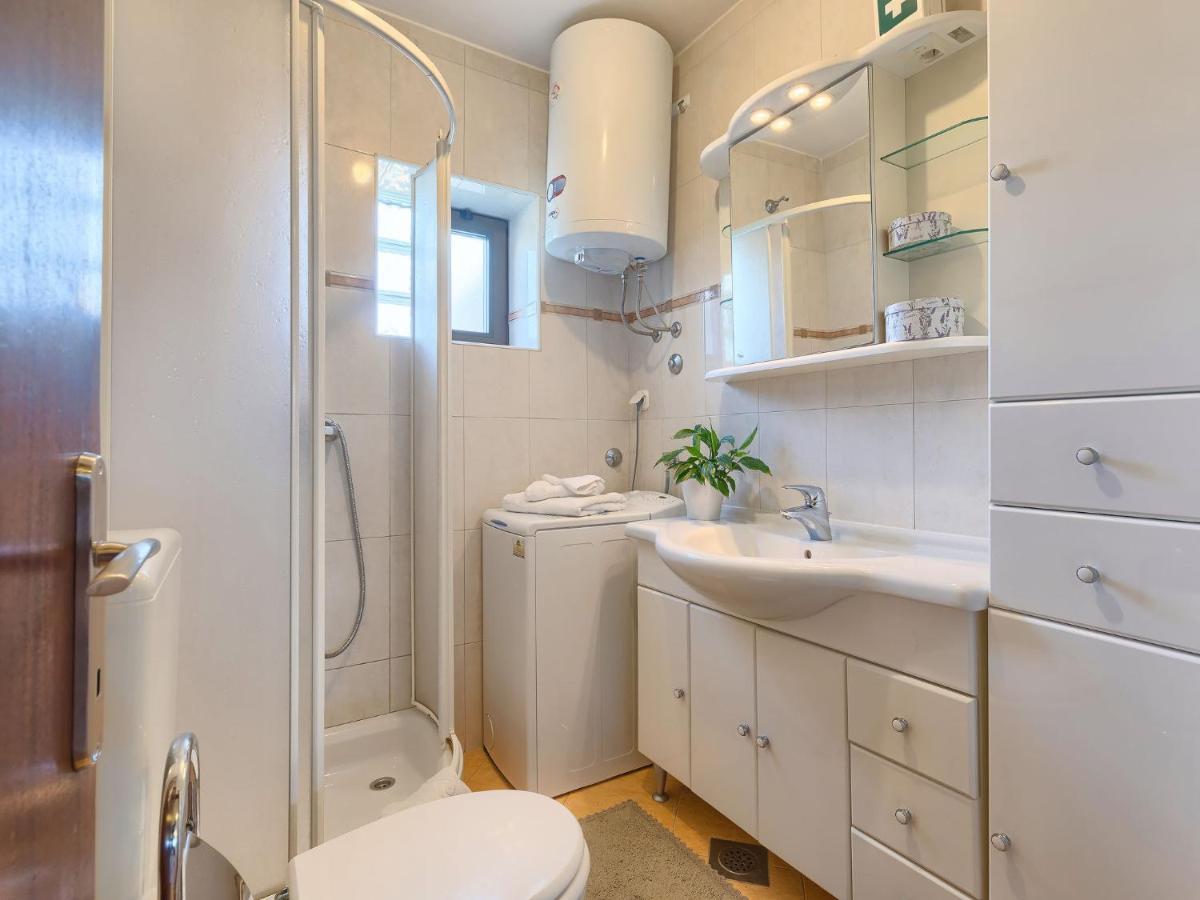 Apartment Chiara By Interhome Novigrad Istria 外观 照片