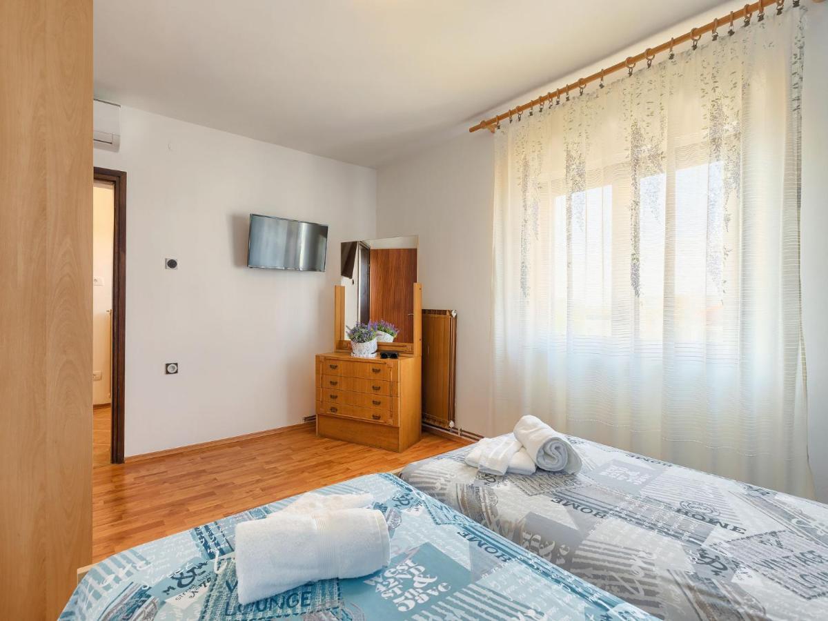 Apartment Chiara By Interhome Novigrad Istria 外观 照片