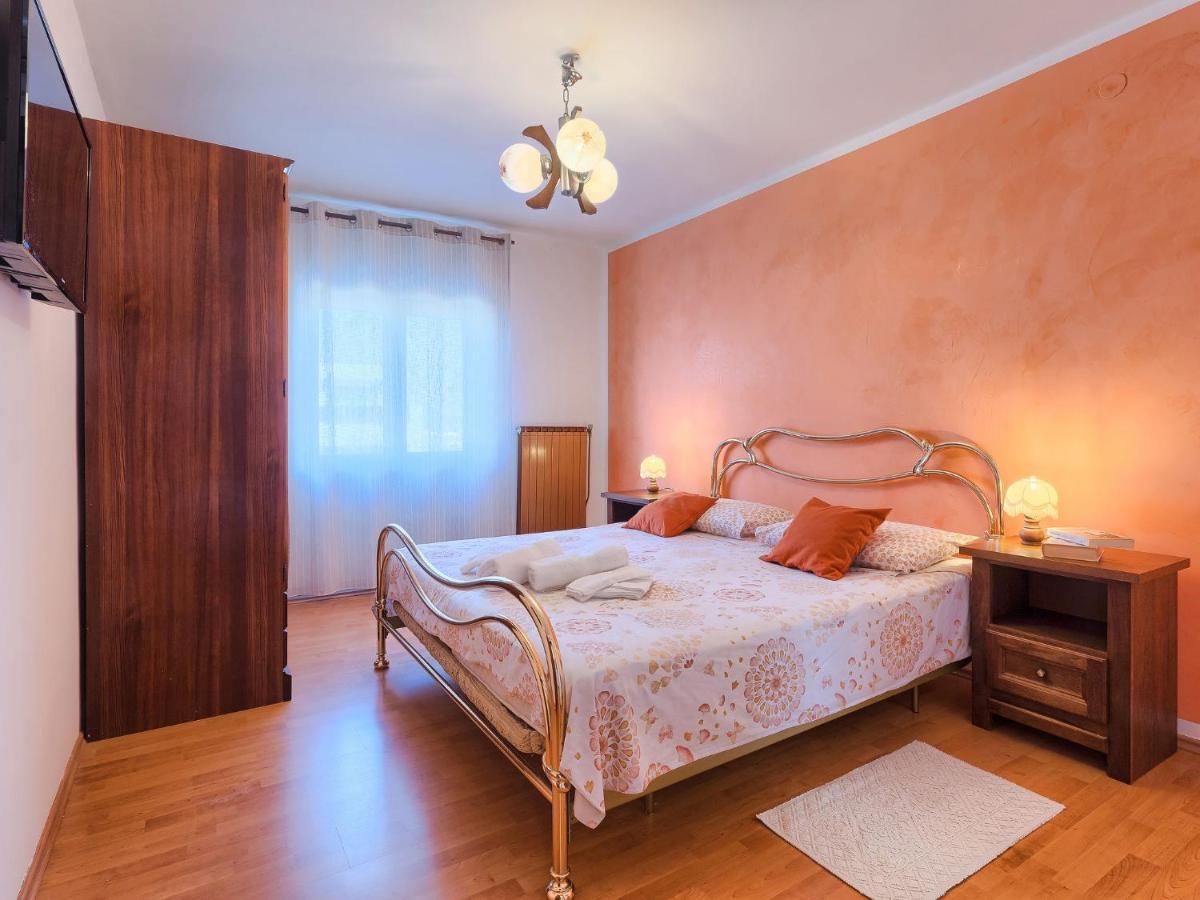 Apartment Chiara By Interhome Novigrad Istria 外观 照片